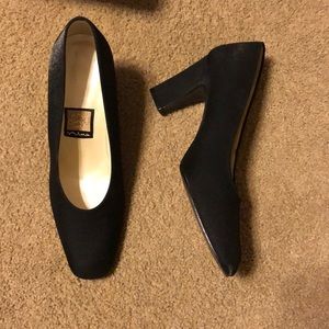 Black Square toe Chinky heel